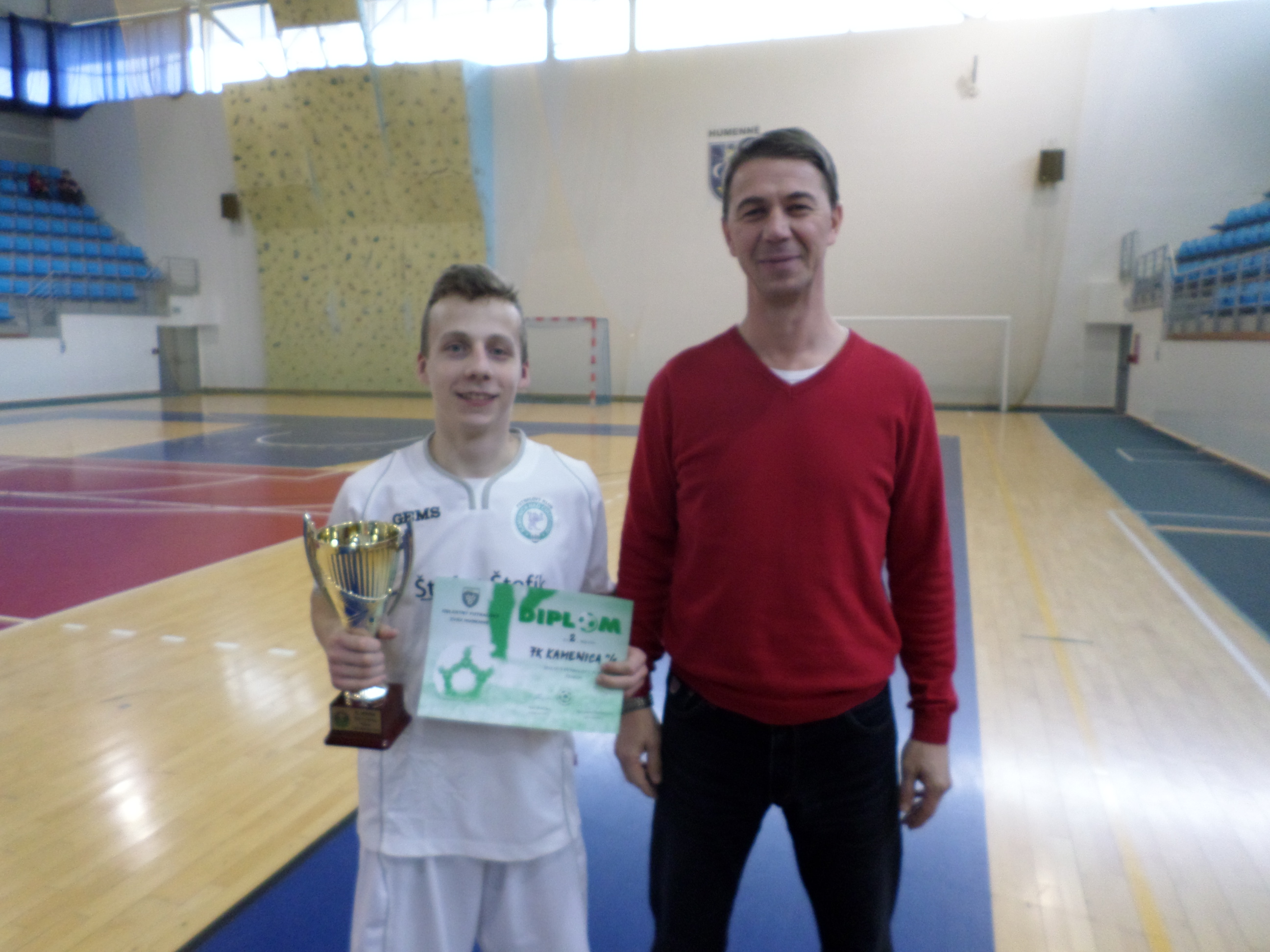 public/upload/ziaci-hala2018/thumbs/SAM_3266.JPG